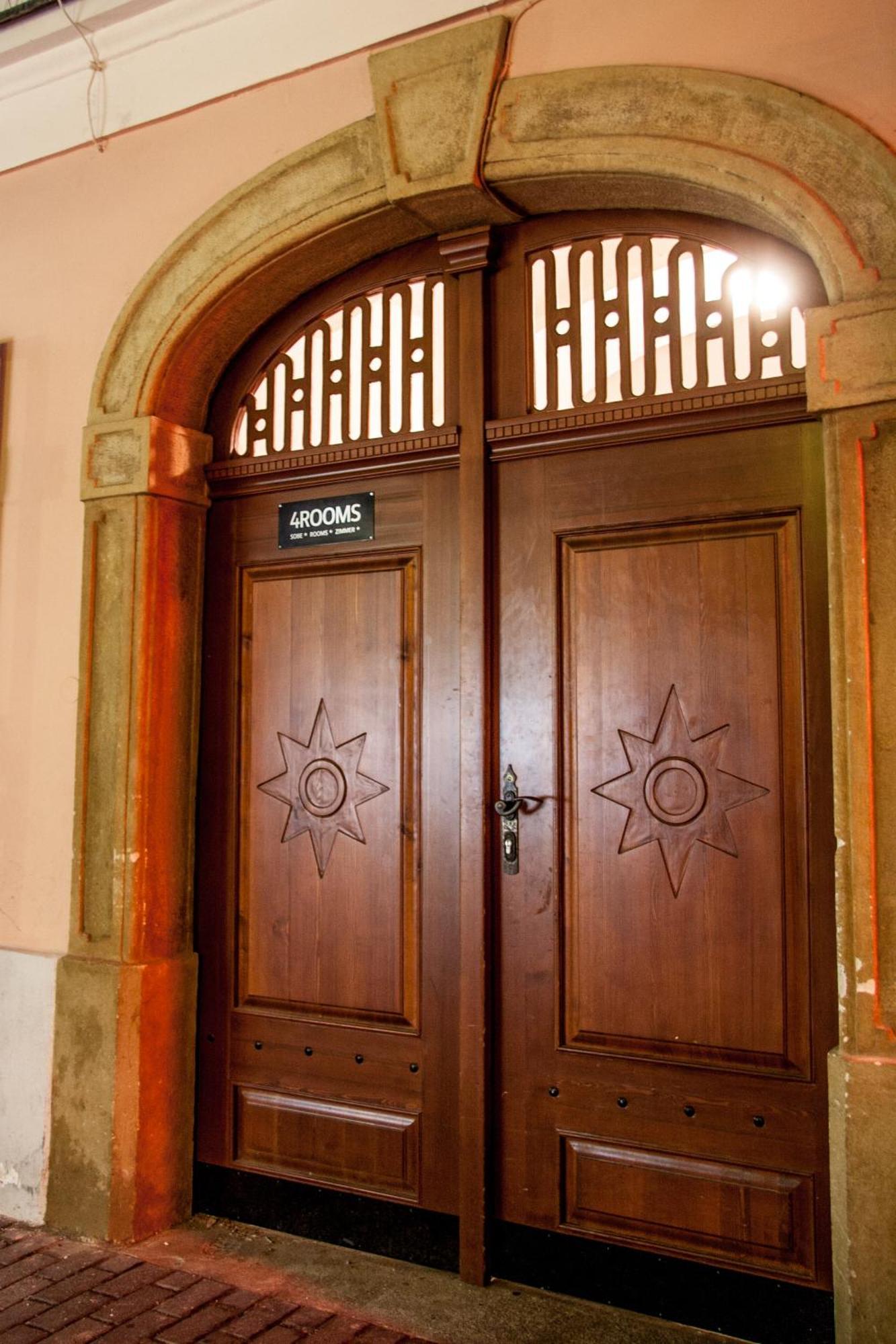 4Rooms Maribor Extérieur photo